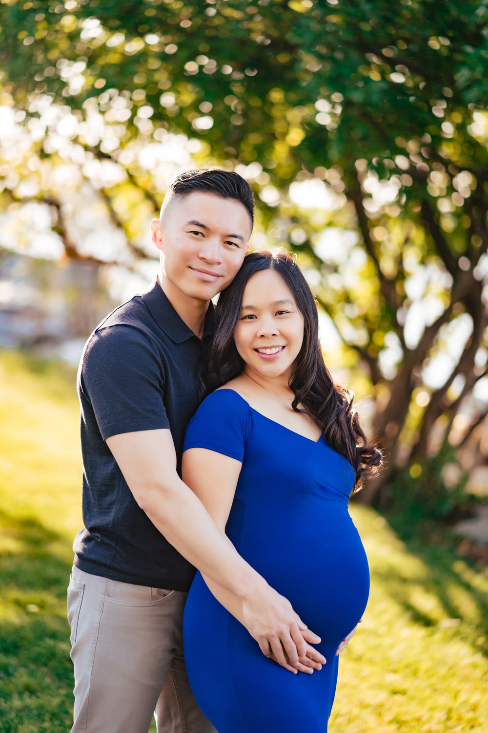 35 Maternity Poses Every Mom-To-Be Needs At Photoshoot | Maternity  photography couples, Maternity photography studio, Maternity photography poses  pregnancy pics